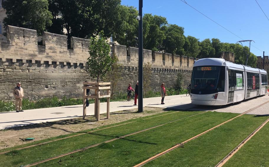 Eiffage Route sur le tramway du Grand Avignon