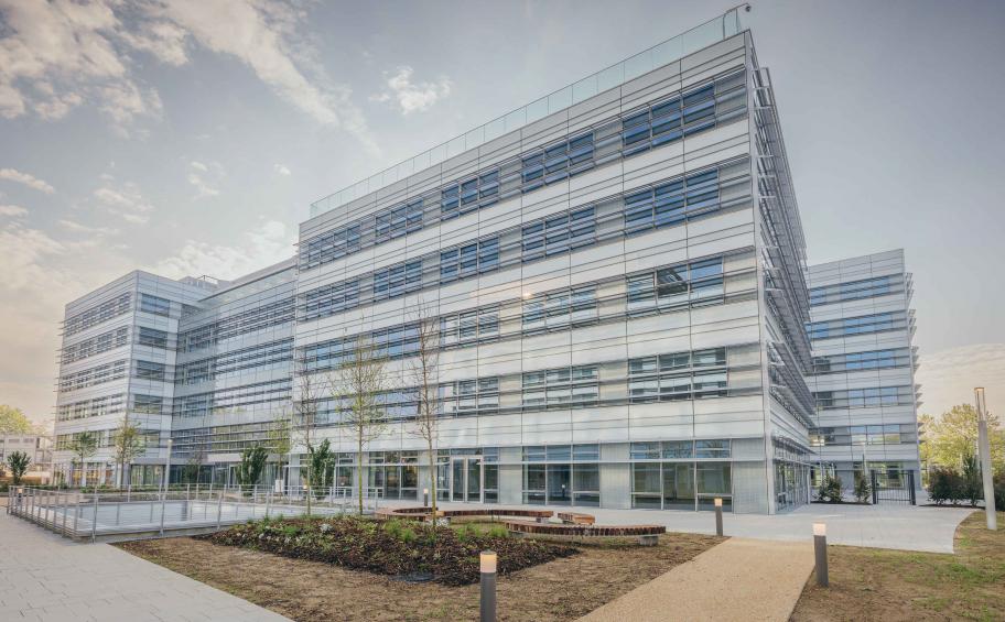 Eiffage Construction livre l'extension du campus Dassault Systèmes au sein du quartier d’affaires de Vélizy et Meudon