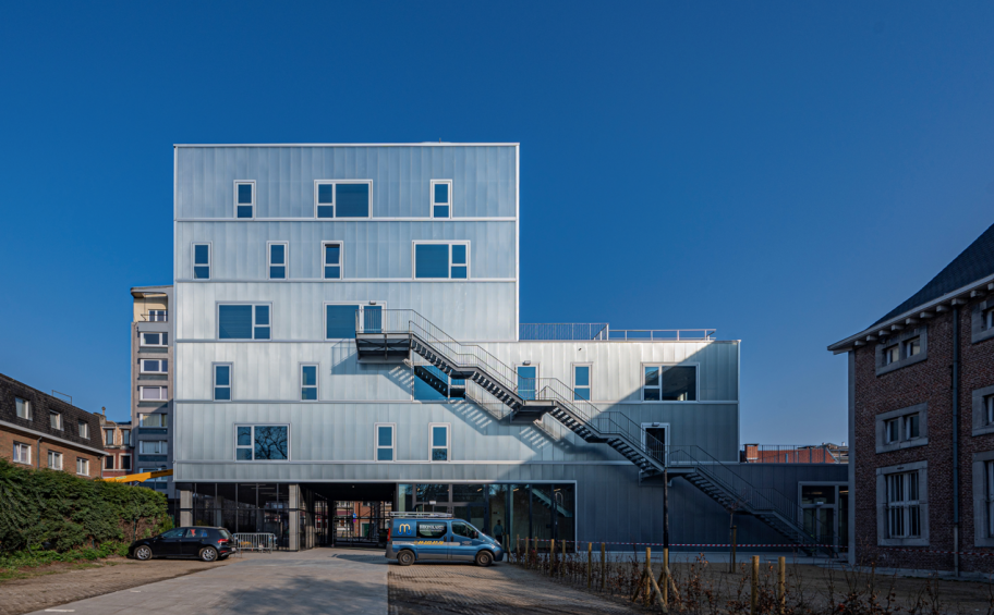 Durabilité et performances : les maîtres-mots du nouveau bâtiment du campus d’HEC Liège, livré par Eiffage Construction