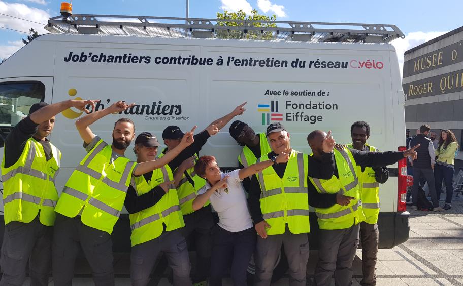 Fondation Eiffage : inauguration d’un chantier d’insertion de maintenance de vélos à Clermont-Ferrand