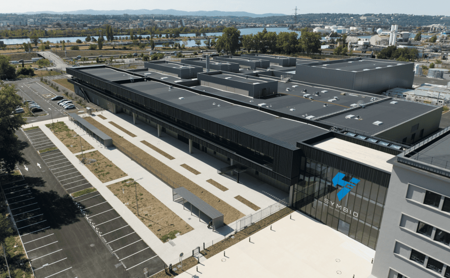 Eiffage Construction, in synergy with Eiffage Energie Systèmes and Eiffage Route, delivers Europe's largest hydrogen fuel cell plant for the Symbio group (69)