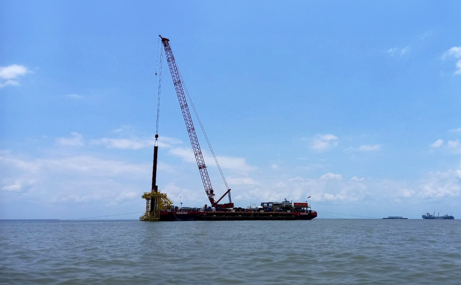 En Colombie, Eiffage Génie Civil Marine a battu le premier pieu offshore sur le projet Puerto Antioquia
