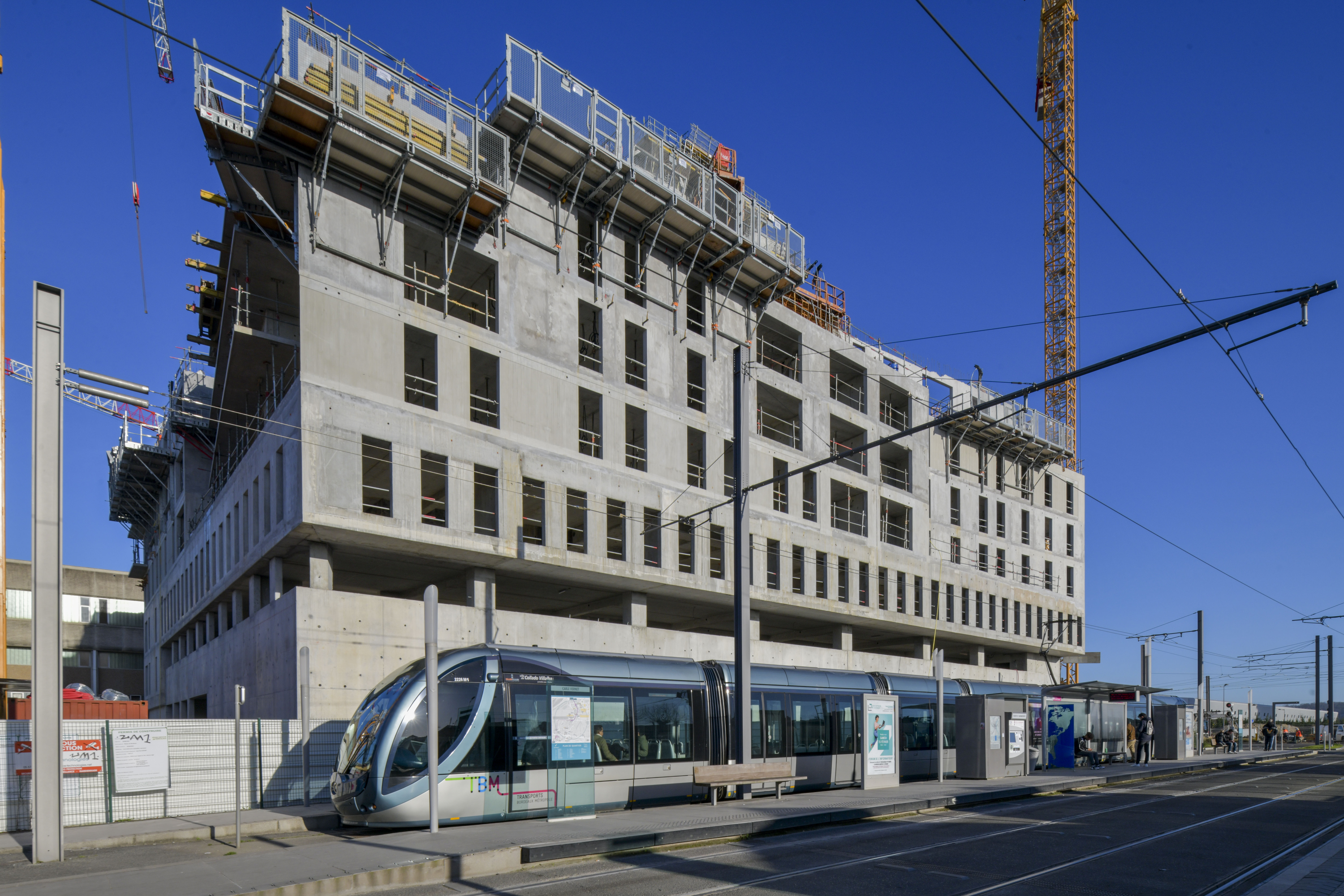 Photo de la façade en construction