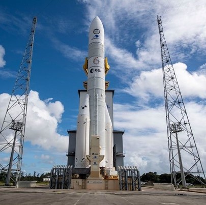 Photo de la fusée Ariane 6 et du pas de tir