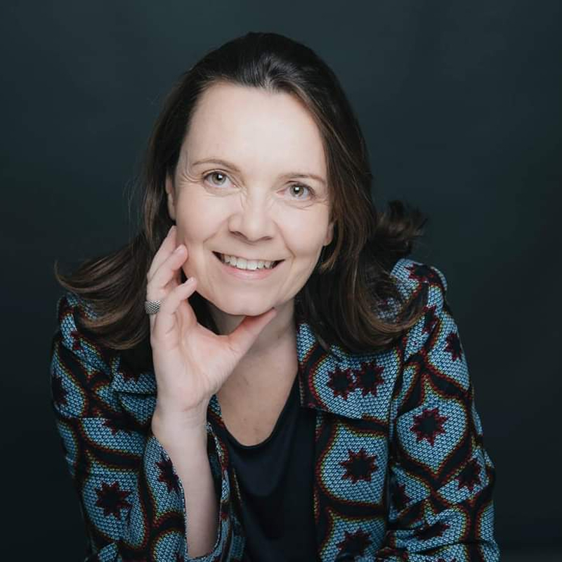 Portrait de Léonor de Coëtlogon, Directrice des relations presse et publications Groupe